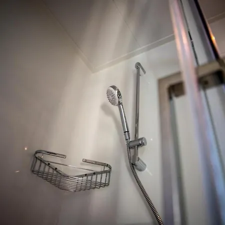 Hausboot Malibu Sunrise *