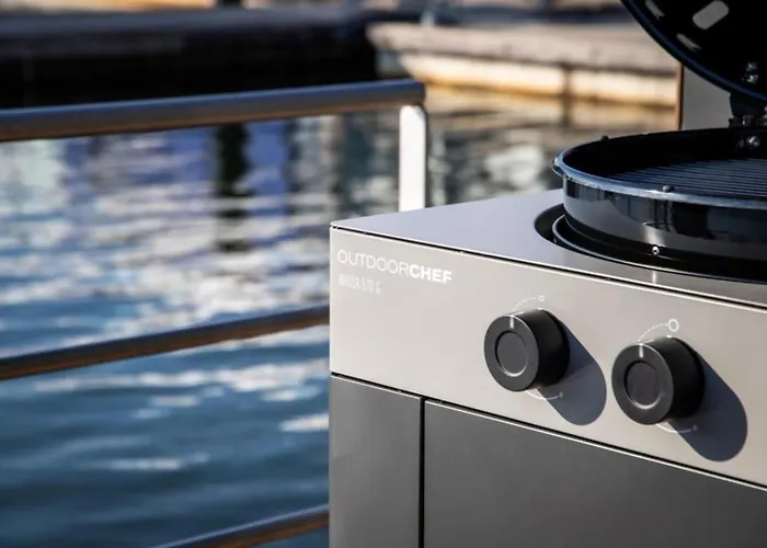 Hausboot Malibu Sunrise Hotel na wodzie Klitten