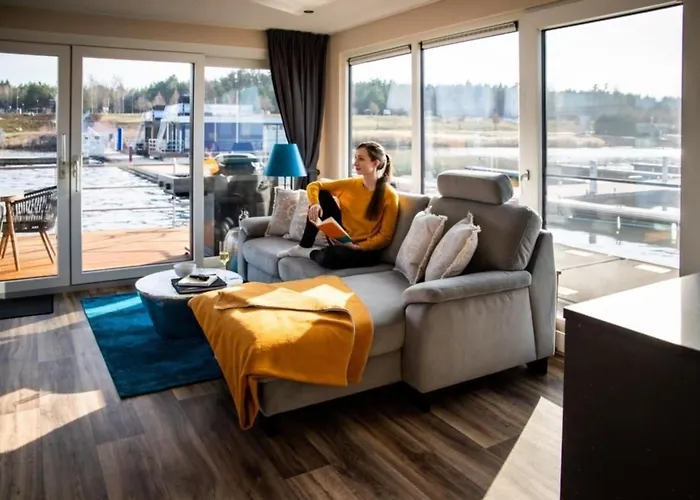 Hausboot Malibu Sunrise